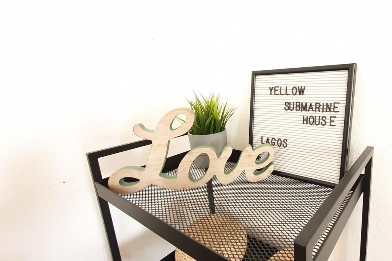 Lovelystay - Yellow Submarine House Lagos Ngoại thất bức ảnh