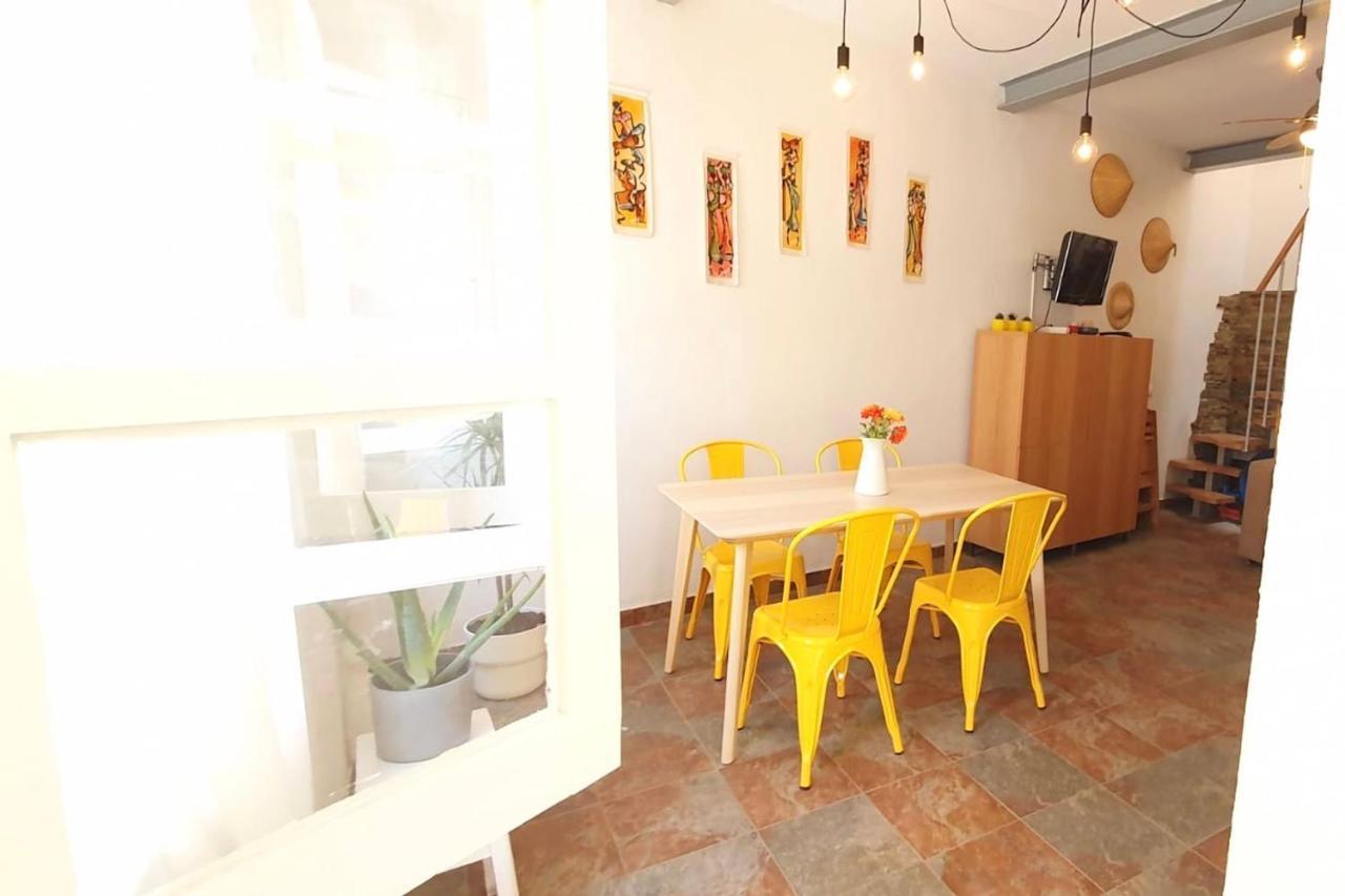 Lovelystay - Yellow Submarine House Lagos Ngoại thất bức ảnh